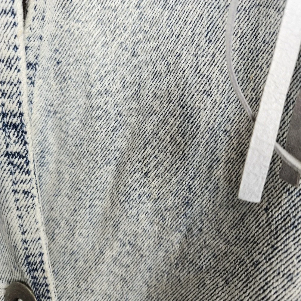 Sergio Valente acid-washed blue‎ denim jacket white leather fringe trim, size S - Picture 7 of 7